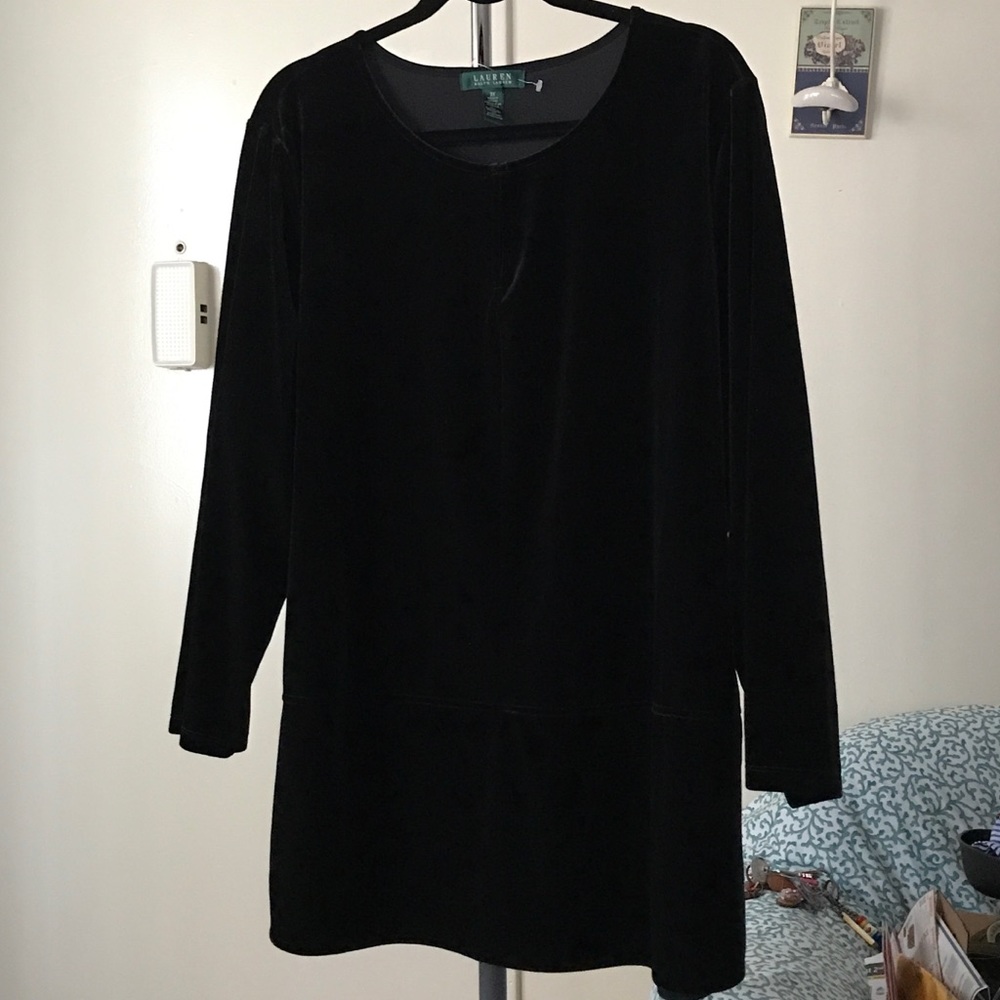 NWOT RALPH LAUREN LONG SLEEVE BLACK TOP